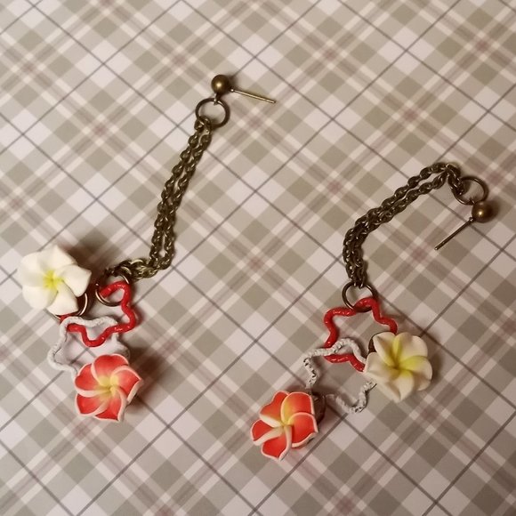 Home made/handmade Metal Dangle Stud Earrings with Acrylic Flowers #39 - Picture 8 of 15